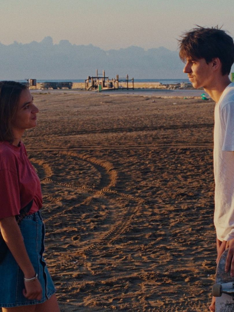 Affiche du film Barça Zou (2026) de Paul Nouhet. Voir Barça Zou en streaming / torrent sur meilleurs-films.fr