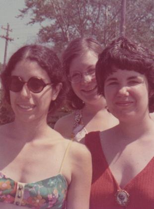 Affiche du film The Janes (2021) de Emma Pildes. Voir The Janes en streaming / torrent sur meilleurs-films.fr