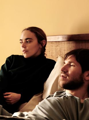 Affiche du film La consagración de la primavera (2022) de Fernando Franco. Voir La consagración de la primavera en streaming / torrent sur meilleurs-films.fr