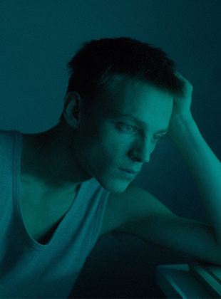 Affiche du film The Hatcher (2021) de Grzegorz Mołda. Voir The Hatcher en streaming / torrent sur meilleurs-films.fr