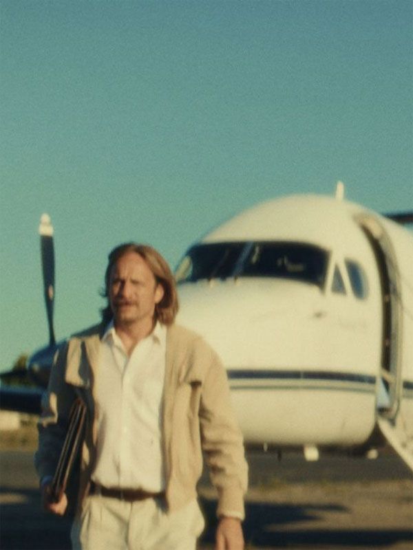 Affiche de la série Eldorado (2026) de Tarek Haoudy. Voir Eldorado en streaming / torrent sur meilleurs-films.fr