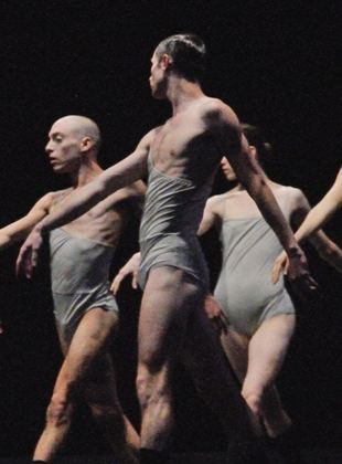 Affiche du film Love Chapter 2 (2020) de Louise Narboni. Voir Love Chapter 2 en streaming / torrent sur meilleurs-films.fr