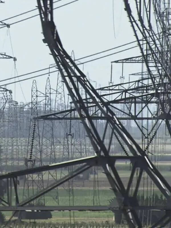 Affiche du court métrage Electricité, à la merci des marchés (2025) de Nicolas Ubelmann Affiche du court métrage Electricité, à la merci des marchés (2025) de Nicolas Ubelmann. Voir Electricité, à la merci des marchés en streaming / torrent sur meilleurs-films.fr