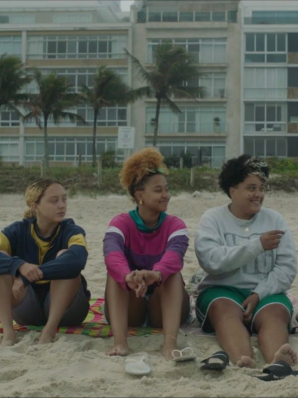 Affiche du film Bate E Volta Copacabana (2026) de Juliana Antunes Affiche du film Bate E Volta Copacabana (2026) de Juliana Antunes. Voir Bate E Volta Copacabana en streaming / torrent sur meilleurs-films.fr