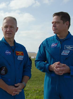 Affiche du film Retour dans l’espace (2022) de Elizabeth Chai Vasarhelyi. Voir Retour dans l’espace en streaming / torrent sur meilleurs-films.fr