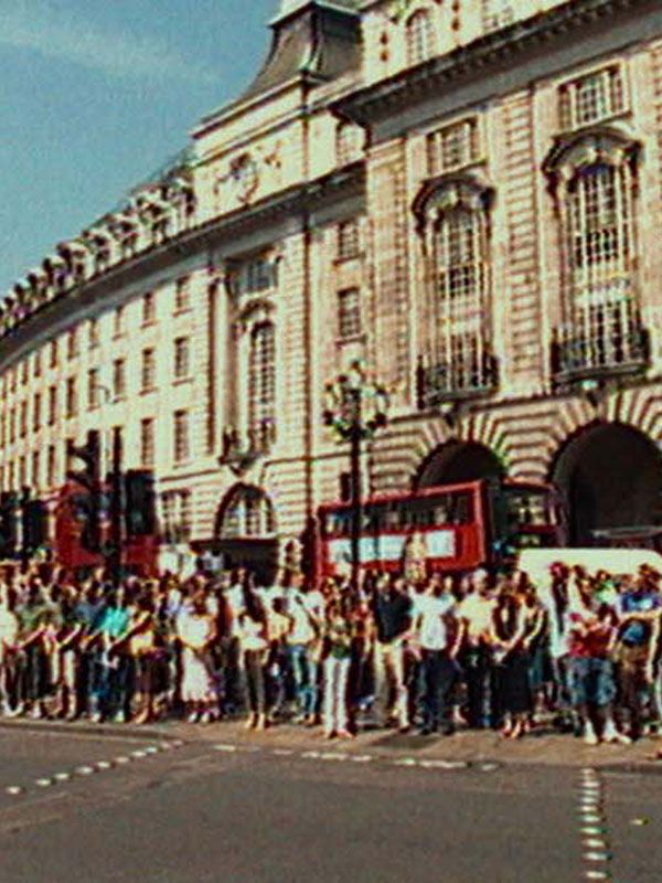 Affiche de la série Attentats de Londres : La terreur et la traque (2025) de Affiche de la série Attentats de Londres : La terreur et la traque (2025) de . Voir Attentats de Londres : La terreur et la traque en streaming / torrent sur meilleurs-films.fr