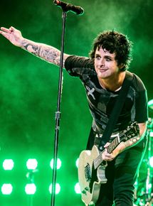 Affiche du film American Idiot (2016) de Michael Mayer. Voir American Idiot en streaming / torrent sur meilleurs-films.fr