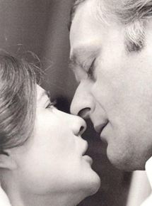 Affiche du film Amour (1971) de Karoly Makk Affiche du film Amour (1971) de Karoly Makk. Voir Amour en streaming / torrent sur meilleurs-films.fr