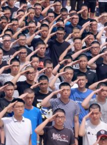 Affiche du film Army (2018) de Kelvin Kyung Kun Park. Voir Army en streaming / torrent sur meilleurs-films.fr