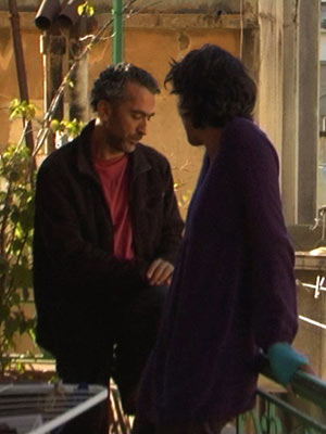 Affiche du court métrage Au pays qui te ressemble (2009) de Maya Abdul-Malak. Voir Au pays qui te ressemble en streaming / torrent sur meilleurs-films.fr