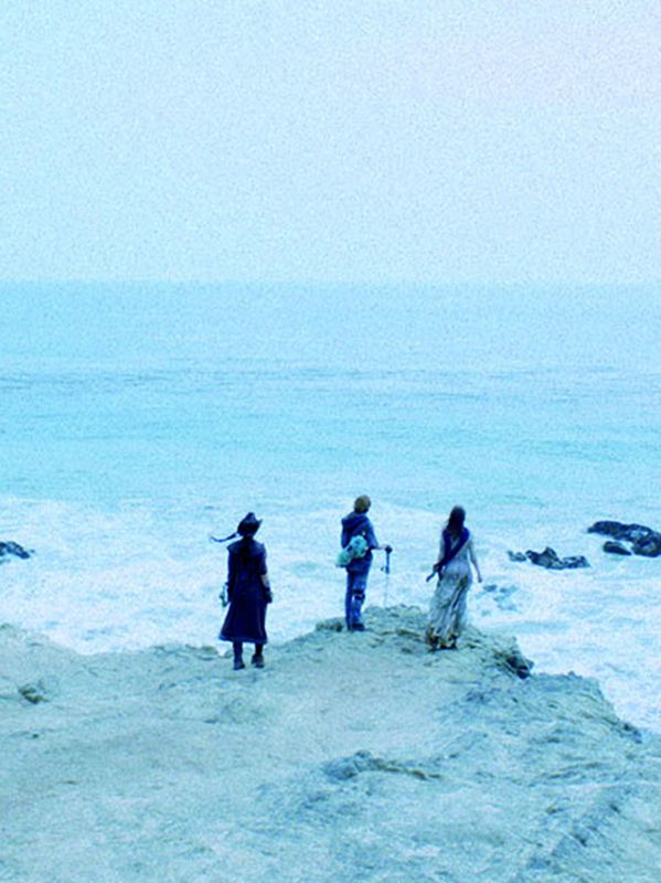 Affiche du film Battle for Skyark (2015) de Simon Hung. Voir Battle for Skyark en streaming / torrent sur meilleurs-films.fr