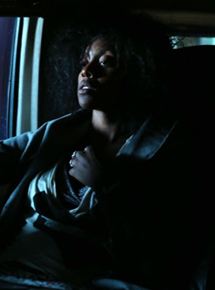 Affiche du film Bikini (2017) de Milcho Manchevski. Voir Bikini en streaming / torrent sur meilleurs-films.fr