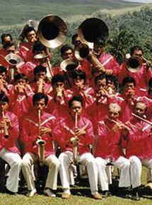 Affiche du film Brass Unbound (1993) de Johan van der Keuken. Voir Brass Unbound en streaming / torrent sur meilleurs-films.fr