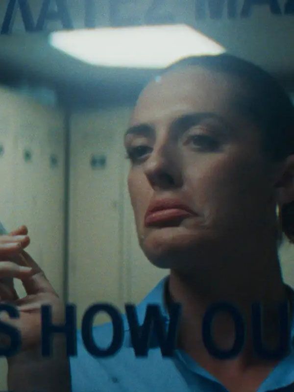Affiche du court métrage Free Eliza (Notes on an anatomical imperfection) (2026) de Alexandra Matheou Affiche du court métrage Free Eliza (Notes on an anatomical imperfection) (2026) de Alexandra Matheou. Voir Free Eliza (Notes on an anatomical imperfection) en streaming / torrent sur meilleurs-films.fr