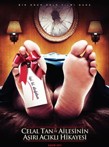 Affiche du film Celal Tan ve Ailesinin A??r? Ac?kl? Hikayesi (2011) de Onur Ünlü. Voir Celal Tan ve Ailesinin A??r? Ac?kl? Hikayesi en streaming / torrent sur meilleurs-films.fr