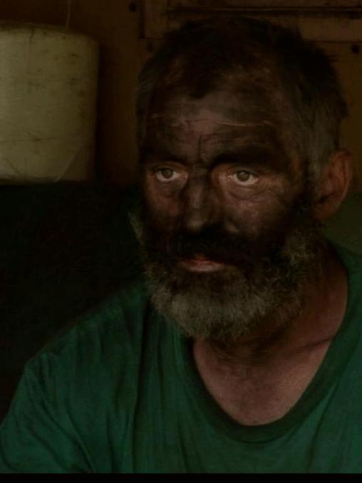 Affiche du court métrage Charcoal Burners (2010) de Piotr Złotorowicz. Voir Charcoal Burners en streaming / torrent sur meilleurs-films.fr