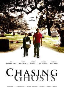 Affiche du film Chasing Ghosts (2014) de Joshua Shreve. Voir Chasing Ghosts en streaming / torrent sur meilleurs-films.fr
