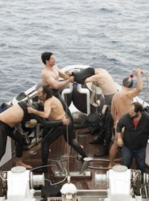 Affiche du film Chevalier (2015) de Athina Rachel Tsangari. Voir Chevalier en streaming / torrent sur meilleurs-films.fr