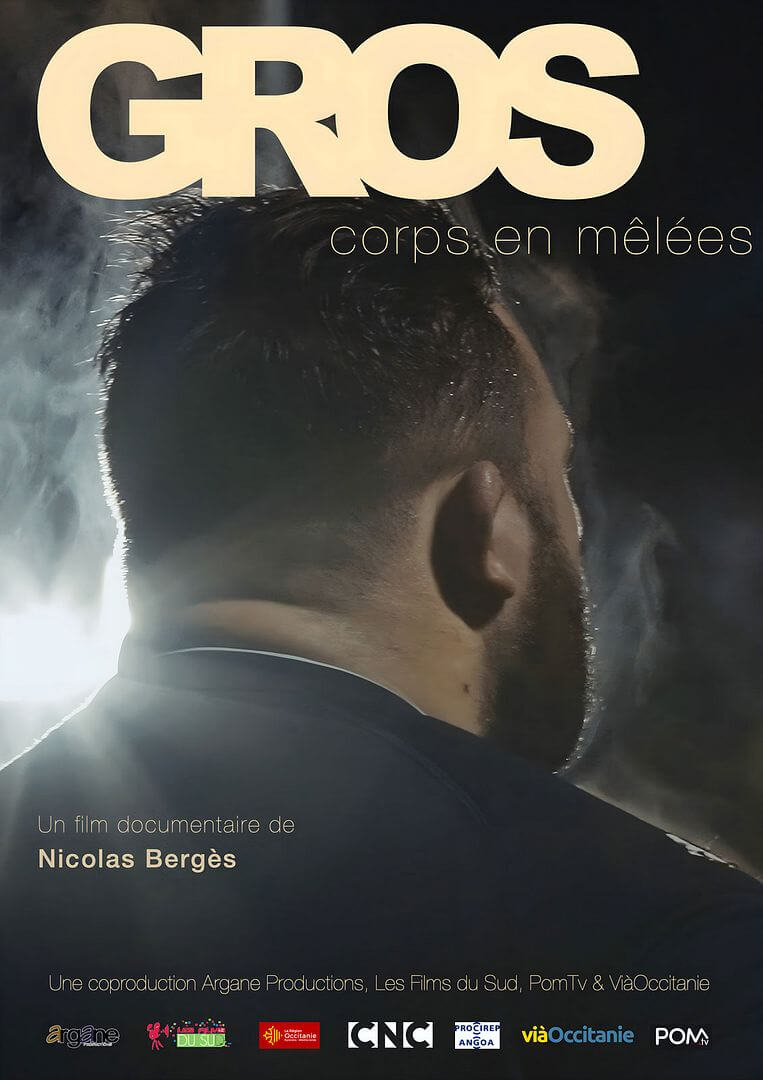 Affiche du court métrage GROS, corps en mêlées (2025) de Nicolas Bergès Affiche du court métrage GROS, corps en mêlées (2025) de Nicolas Bergès. Voir GROS, corps en mêlées en streaming / torrent sur meilleurs-films.fr
