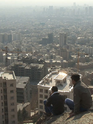 Affiche du court métrage Dach Ohne Haus () de Judith Beuth. Voir Dach Ohne Haus en streaming / torrent sur meilleurs-films.fr