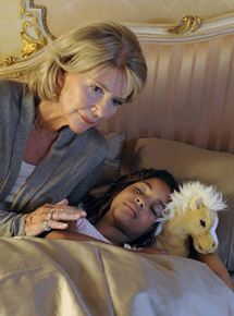 Affiche du film Dame de fer et coeur de velours (2012) de Sigi Rothemund. Voir Dame de fer et coeur de velours en streaming / torrent sur meilleurs-films.fr