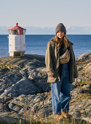 Affiche du film Danse avec les queens (2021) de Denize Karabuda. Voir Danse avec les queens en streaming / torrent sur meilleurs-films.fr