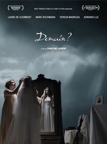 Affiche du court métrage Demain (2011) de Laurenzo Massoni. Voir Demain en streaming / torrent sur meilleurs-films.fr