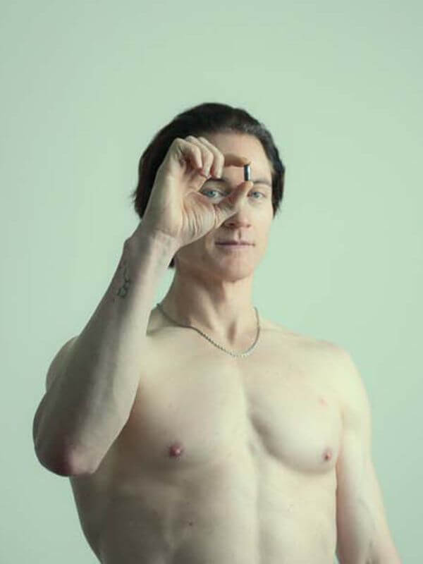 Affiche du film Don’t Die : L’homme qui voulait être éternel (2025) de Affiche du film Don’t Die : L’homme qui voulait être éternel (2025) de . Voir Don’t Die : L’homme qui voulait être éternel en streaming / torrent sur meilleurs-films.fr