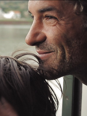 Affiche du court métrage Douro, le berceau du monde () de José Afonso Pimentel. Voir Douro, le berceau du monde en streaming / torrent sur meilleurs-films.fr