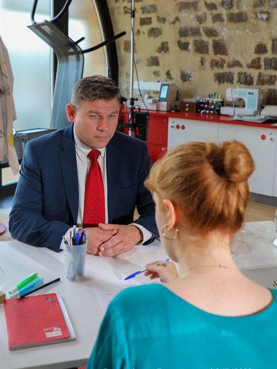 Affiche du court métrage DRH – Un job en or ! (2025) de Eric Driutti Affiche du court métrage DRH – Un job en or ! (2025) de Eric Driutti. Voir DRH – Un job en or ! en streaming / torrent sur meilleurs-films.fr