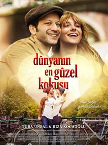 Affiche du film Dunyan?n En Guzel Kokusu (2015) de Mustafa U?ur Ya?c?o?lu. Voir Dunyan?n En Guzel Kokusu en streaming / torrent sur meilleurs-films.fr