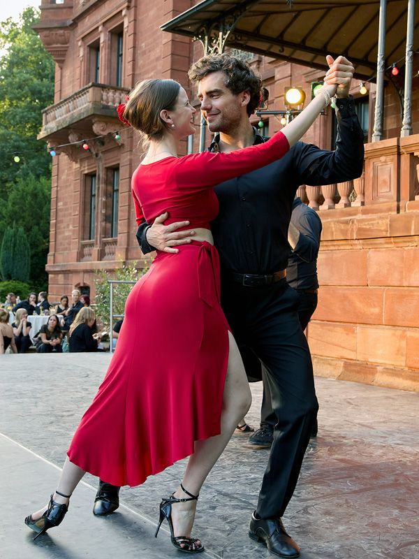 Affiche du film Toute la vérité : Dernière danse (2026) de Kirsten Laser. Voir Toute la vérité : Dernière danse en streaming / torrent sur meilleurs-films.fr