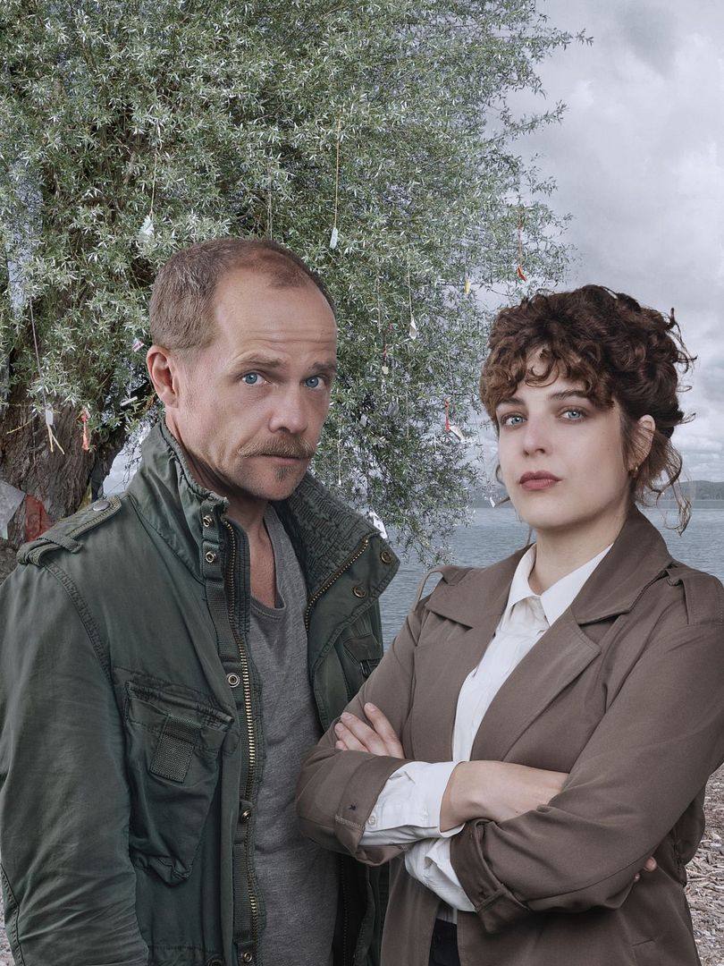 Affiche du film Meurtres en eaux troubles : L&rsquo;arbre à souhaits (2025) de Michael Schneider (II). Voir Meurtres en eaux troubles : L&rsquo;arbre à souhaits en streaming / torrent sur meilleurs-films.fr