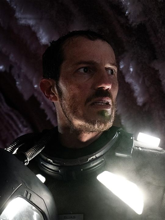 Affiche du film Eternal (2024) de Ulaa Salim. Voir Eternal en streaming / torrent sur meilleurs-films.fr