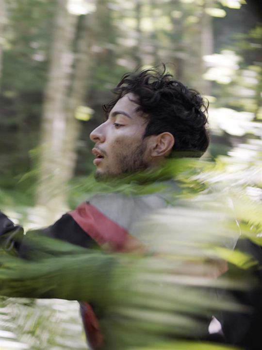 Affiche du film Europa (2021) de Haider Rashid. Voir Europa en streaming / torrent sur meilleurs-films.fr