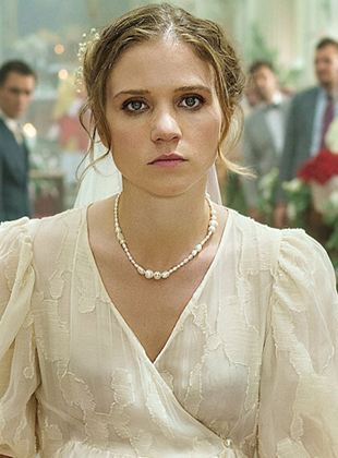 Affiche du film Famille en jeu (2022) de Affiche du film Famille en jeu (2022) de . Voir Famille en jeu en streaming / torrent sur meilleurs-films.fr