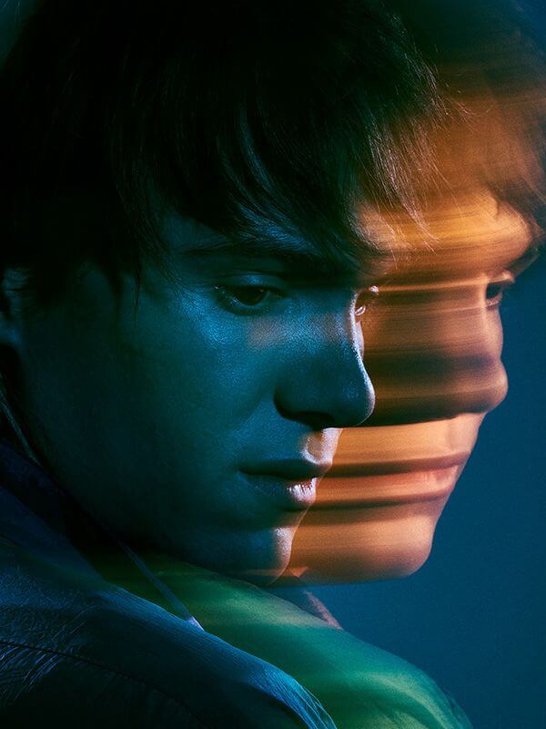 Affiche de la série FEM (2024) de Maxime Beauchamp. Voir FEM en streaming / torrent sur meilleurs-films.fr