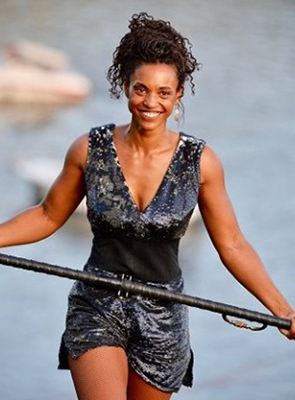 Affiche du film Funambule au-dessus de Prague (2020) de Jakub Voves Affiche du film Funambule au-dessus de Prague (2020) de Jakub Voves. Voir Funambule au-dessus de Prague en streaming / torrent sur meilleurs-films.fr