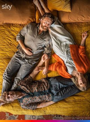 Affiche de la série Funeral For A Dog (2022) de Christoph Bob Konrad Affiche de la série Funeral For A Dog (2022) de Christoph Bob Konrad. Voir Funeral For A Dog en streaming / torrent sur meilleurs-films.fr