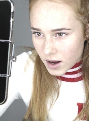 Affiche du film Girl Gang (2022) de Susanne Regina Meures Affiche du film Girl Gang (2022) de Susanne Regina Meures. Voir Girl Gang en streaming / torrent sur meilleurs-films.fr