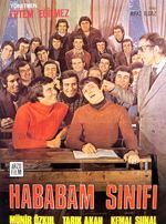 Affiche du film Hababam S?n?f? (1975) de Ertem E?ilmez Affiche du film Hababam S?n?f? (1975) de Ertem E?ilmez. Voir Hababam S?n?f? en streaming / torrent sur meilleurs-films.fr