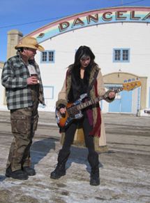 Affiche du film Hard Core Logo 2 (2010) de Bruce McDonald. Voir Hard Core Logo 2 en streaming / torrent sur meilleurs-films.fr