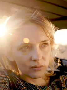 Affiche du film Hedi Schneider is stuck (2015) de Sonja Heiss. Voir Hedi Schneider is stuck en streaming / torrent sur meilleurs-films.fr