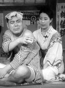 Affiche du film Histoire d’herbes flottantes (1934) de Yasujirô Ozu Affiche du film Histoire d’herbes flottantes (1934) de Yasujirô Ozu. Voir Histoire d’herbes flottantes en streaming / torrent sur meilleurs-films.fr