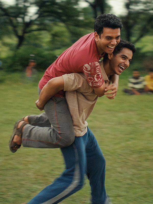 Affiche du film Homebound (2025) de . Voir Homebound en streaming / torrent sur meilleurs-films.fr