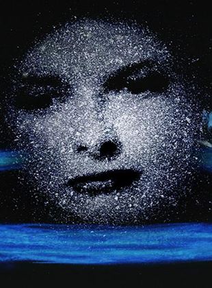 Affiche du film Viaggio nel crepuscolo (2021) de Augusto Contento. Voir Viaggio nel crepuscolo en streaming / torrent sur meilleurs-films.fr