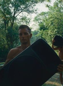 Affiche du film Atlantide (2021) de Yuri Ancarani,. Voir Atlantide en streaming / torrent sur meilleurs-films.fr