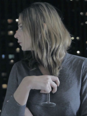 Affiche du court métrage Issue (2010) de Brice Duan. Voir Issue en streaming / torrent sur meilleurs-films.fr