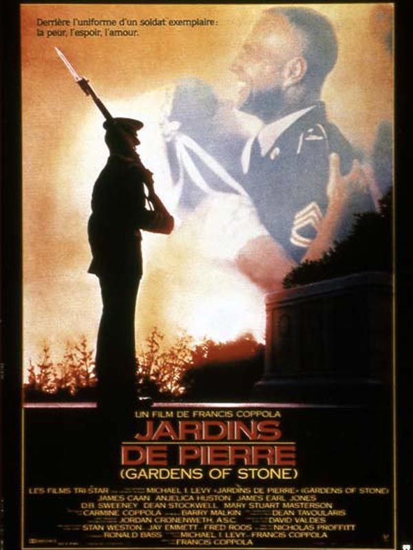 Affiche du film Jardins de pierre (1987) de Francis Ford Coppola Affiche du film Jardins de pierre (1987) de Francis Ford Coppola. Voir Jardins de pierre en streaming / torrent sur meilleurs-films.fr