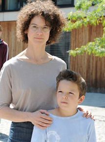 Affiche du film L’enfant terrible (2012) de Connie Walther Affiche du film L’enfant terrible (2012) de Connie Walther. Voir L’enfant terrible en streaming / torrent sur meilleurs-films.fr